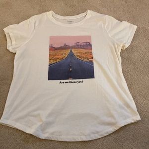 Old Navy graphic tee